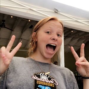 Meet your Posher, Elle